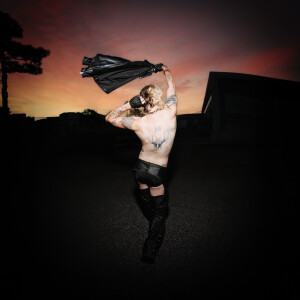 default playlist img