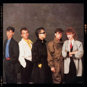 收聽Metro的Johnny Love ((Bônus) [Versão Trilha Sonora do Filme Rock Estrela]) (Bônus|Versão Trilha Sonora do Filme Rock Estrela)歌詞歌曲