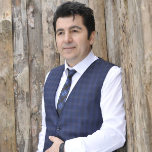 Listen to Para Bitti Aşkımız Bitti song with lyrics from Yıldırım