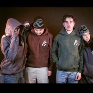 收聽YungNa的WE WILL SHINE®歌詞歌曲