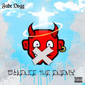 收聽Fade Dogg的HOLY (feat. Chris B & TKL Choir)歌詞歌曲