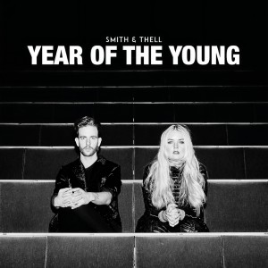ดาวน์โหลดและฟังเพลง Year of the Young พร้อมเนื้อเพลงจาก Smith & Thell