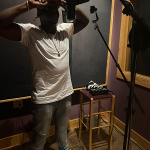 ดาวน์โหลดและฟังเพลง Pac Man พร้อมเนื้อเพลงจาก SAAH