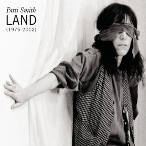 ดาวน์โหลดและฟังเพลง Dead City พร้อมเนื้อเพลงจาก Patti Smith