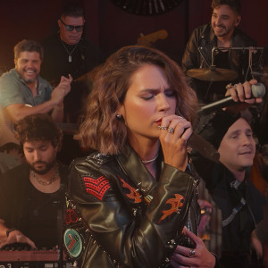 Laura Chimaras的專輯Laura Chimaras en Vivo - Memorias