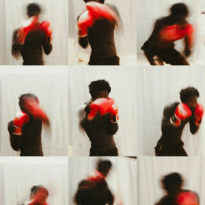 收聽Cloudebeats的10 Toes (Explicit)歌詞歌曲