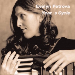 Evelyn Petrova的專輯Year's Cycle