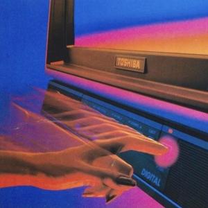 收聽Simmi的Outrun歌詞歌曲