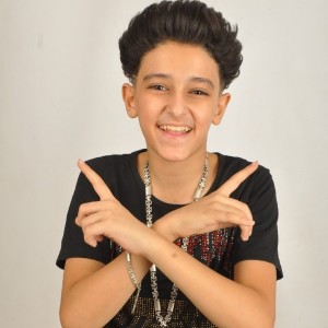 收聽Samer Elmedany的Makhnoa Nefsy Mara Afoq歌詞歌曲