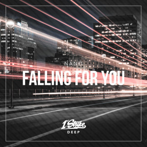 收听Nano的Falling For You歌词歌曲
