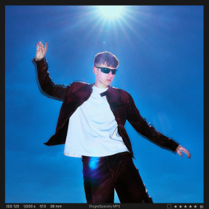 Listen to Lubię Być Sam song with lyrics from Filip Grodowski