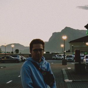 收聽Stef的Euphoria歌詞歌曲