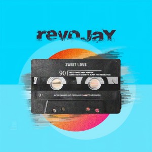 Listen to Sweet Love (feat.简绮琴) (完整版) song with lyrics from RevoJay