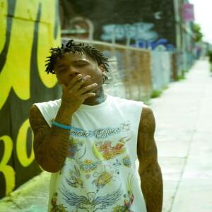 default playlist img