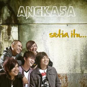 ดาวน์โหลดและฟังเพลง Berjanjilah พร้อมเนื้อเพลงจาก Angkasa