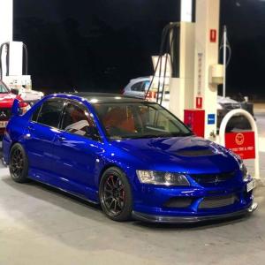 收聽ProdByZeppy的Night In Paris歌詞歌曲