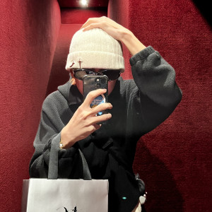 Listen to TRAP CHECKS song with lyrics from 에어라인 (AIRL1NE)