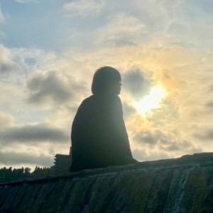 Dengarkan melancholy revolution (2025ver.) lagu dari Astreal dengan lirik