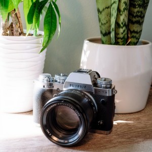 收聽轻音乐馆的茶館音樂 (轻音乐治愈钢琴曲)歌詞歌曲