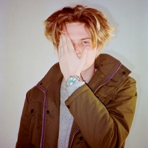 ดาวน์โหลดและฟังเพลง HELP ME (Explicit) พร้อมเนื้อเพลงจาก Weiland Archive