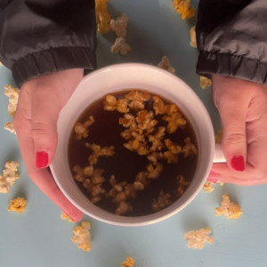 收听River Nelson的Popcorn (Explicit)歌词歌曲