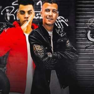 Listen to زمن عجيب song with lyrics from Essam Sasa