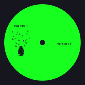 Dengarkan lagu Firefly nyanyian Comast dengan lirik