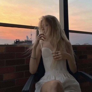 收听Kisuke的ariana-grande-thank-you-next-sped-up歌词歌曲