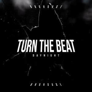 DayNight的专辑Turn the Beat