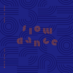 Dengarkan lagu Slow dance (Chinese ver.) nyanyian 朴有天 dengan lirik