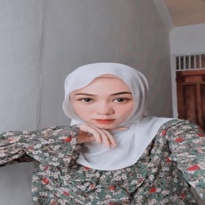Listen to Kurelakan Engkau Pergi song with lyrics from Fauzana