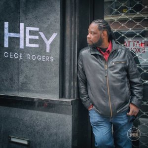 ดาวน์โหลดและฟังเพลง Hey พร้อมเนื้อเพลงจาก CeCe Rogers