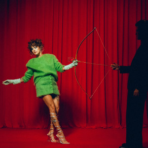 ดาวน์โหลดและฟังเพลง Dame Chance (Rayuela) พร้อมเนื้อเพลงจาก RENEE