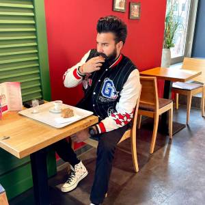 default playlist img