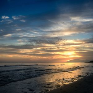 Listen to Whisper to Me song with lyrics from Asian Zen Meditation