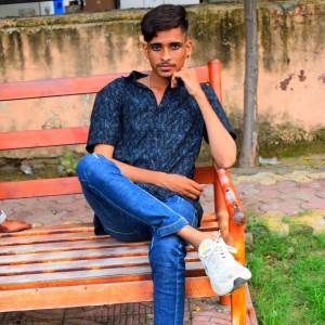 ดาวน์โหลดและฟังเพลง यार कमाब च डोलर म पिसा आव च พร้อมเนื้อเพลงจาก Manish borif