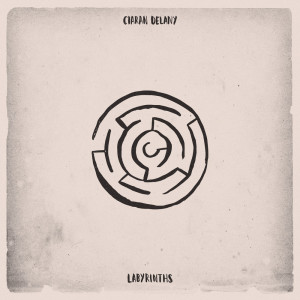 ดาวน์โหลดและฟังเพลง Readers พร้อมเนื้อเพลงจาก Ciaran Delany