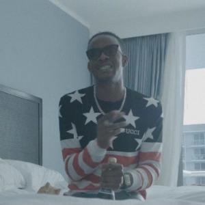 Listen to Flassing Christmas(feat. Da nico) (fi  the Xmas) song with lyrics from Crazee jay