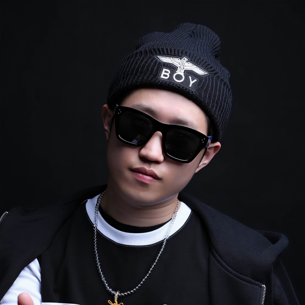 Cho Yoojin
