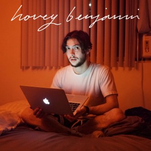 ดาวน์โหลดและฟังเพลง Watch More Porn (Explicit) พร้อมเนื้อเพลงจาก Hovey Benjamin