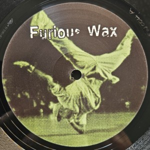 收聽Miro HardParty的The Boy With The Flute歌詞歌曲