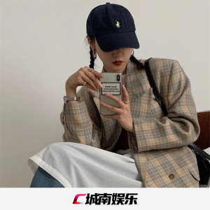 收聽何金玉的串串香 (抖音热播)歌詞歌曲