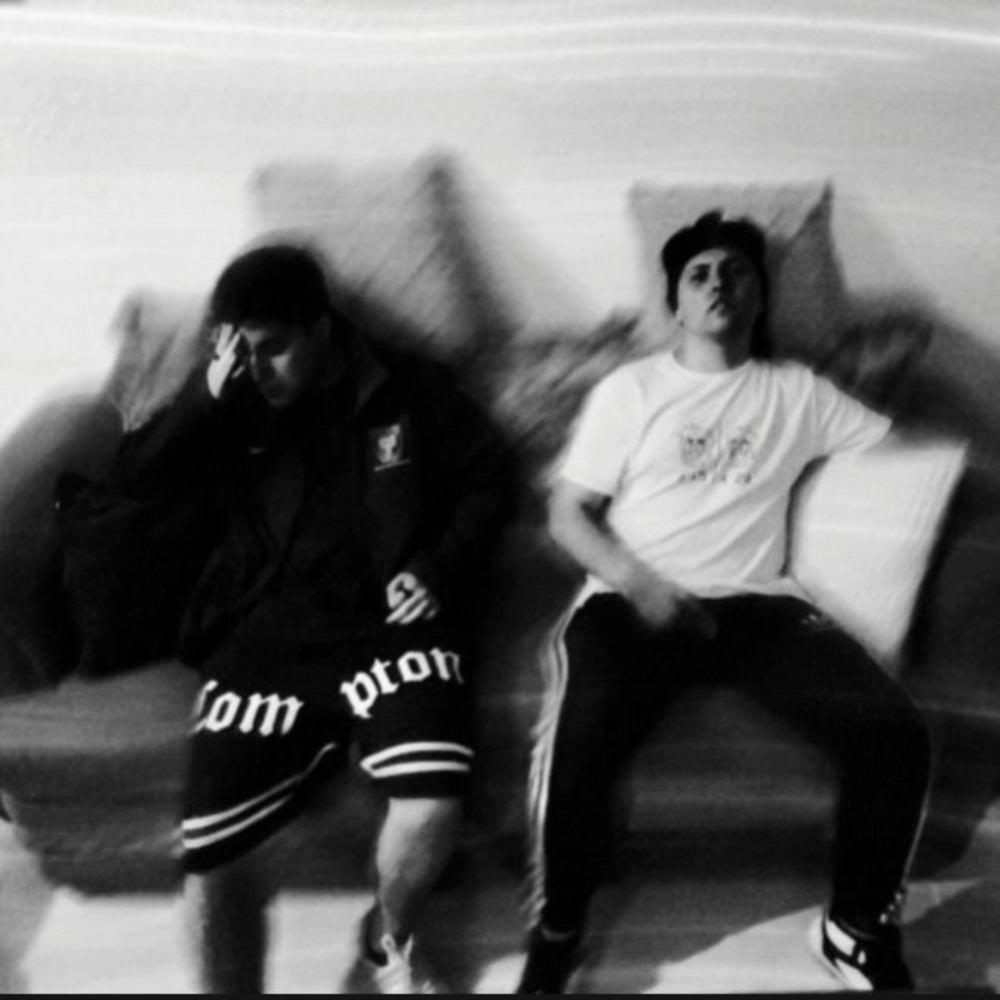 Ultimátum (feat. SanelliX) (Explicit)