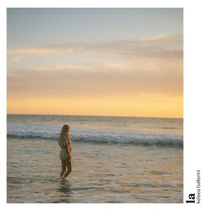 收聽Kelsea Ballerini的la歌詞歌曲