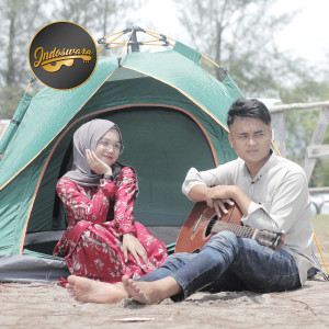 Yollanda的專輯Pantai Cinta