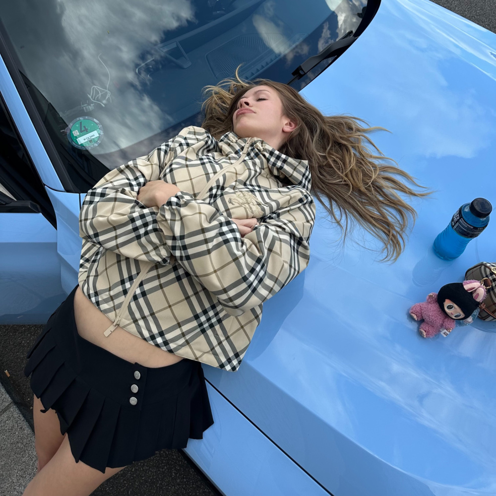 tip top (Explicit)