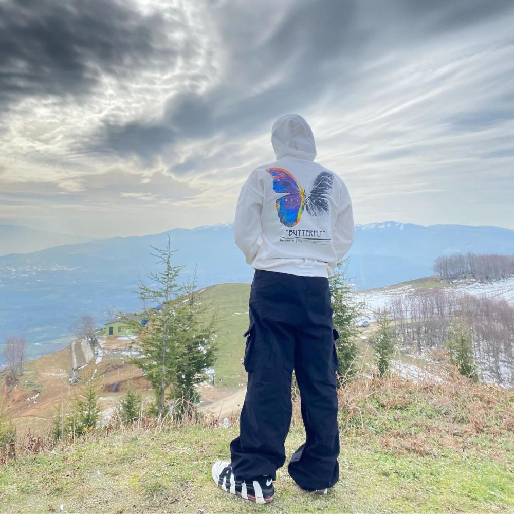 Yalandan Yanımda (Explicit)