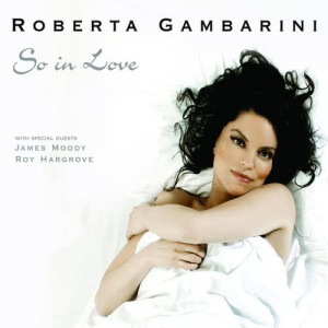 ดาวน์โหลดและฟังเพลง Get Out Of Town พร้อมเนื้อเพลงจาก Roberta Gambarini