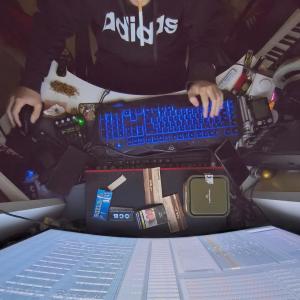 default playlist img