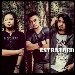 Listen to Yang Pernah song with lyrics from Estranged